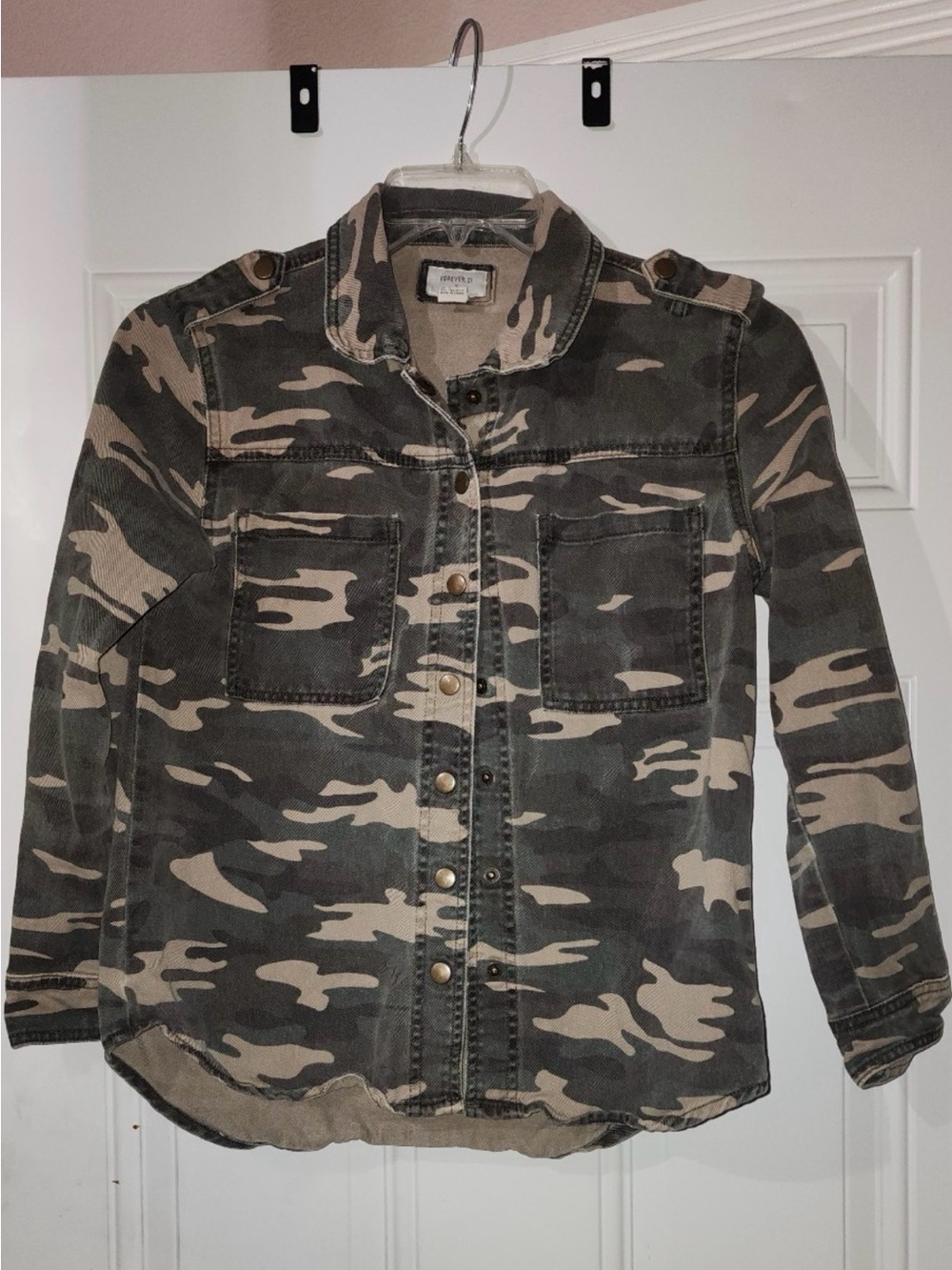 Forever 21 Green and Tan Camo Utility Jacket